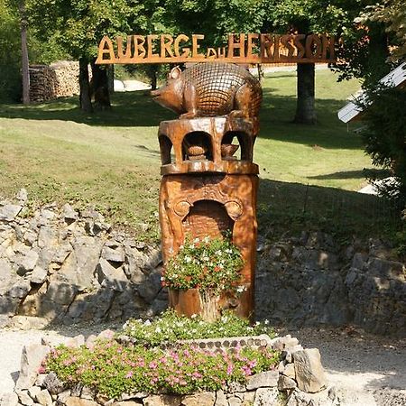 Auberge Du Herisson La Chaux-du-Dombief Exteriör bild